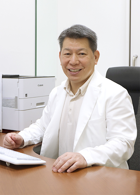 院長　村上浩亮